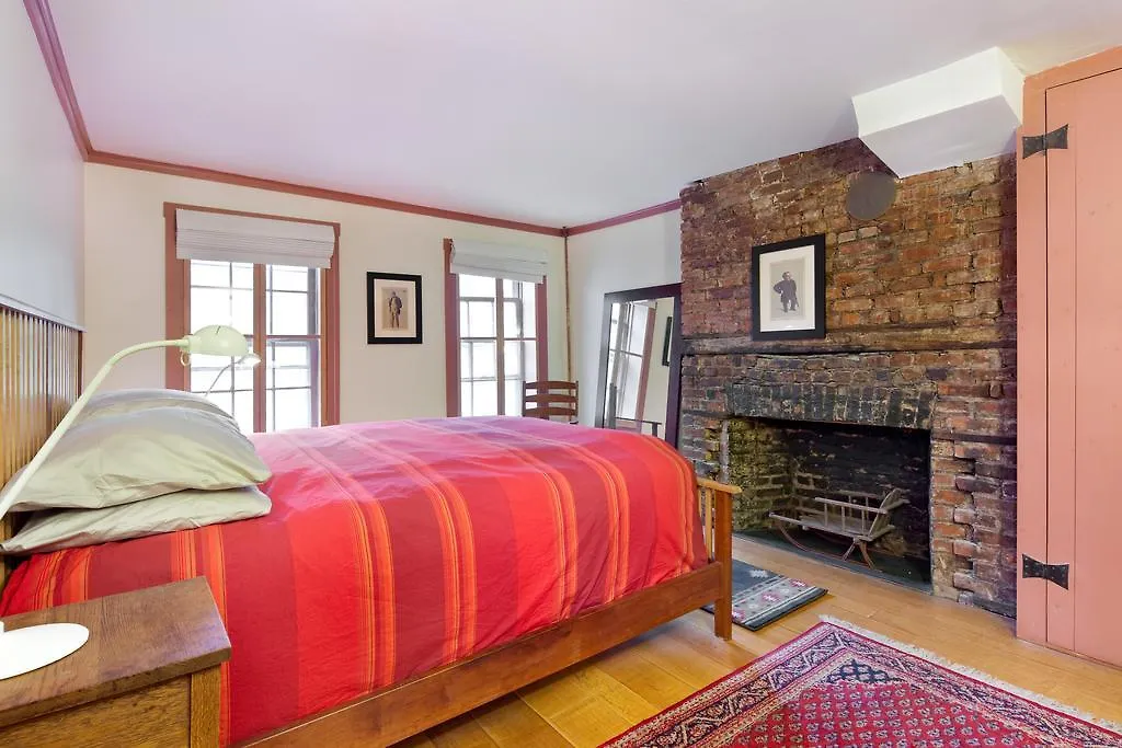 Bed & Breakfast The Canal Park Inn New York